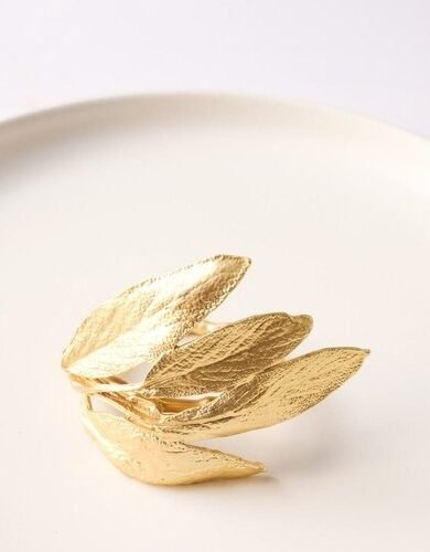 Brushed Gold Napkin Pin by TOUCH HEART